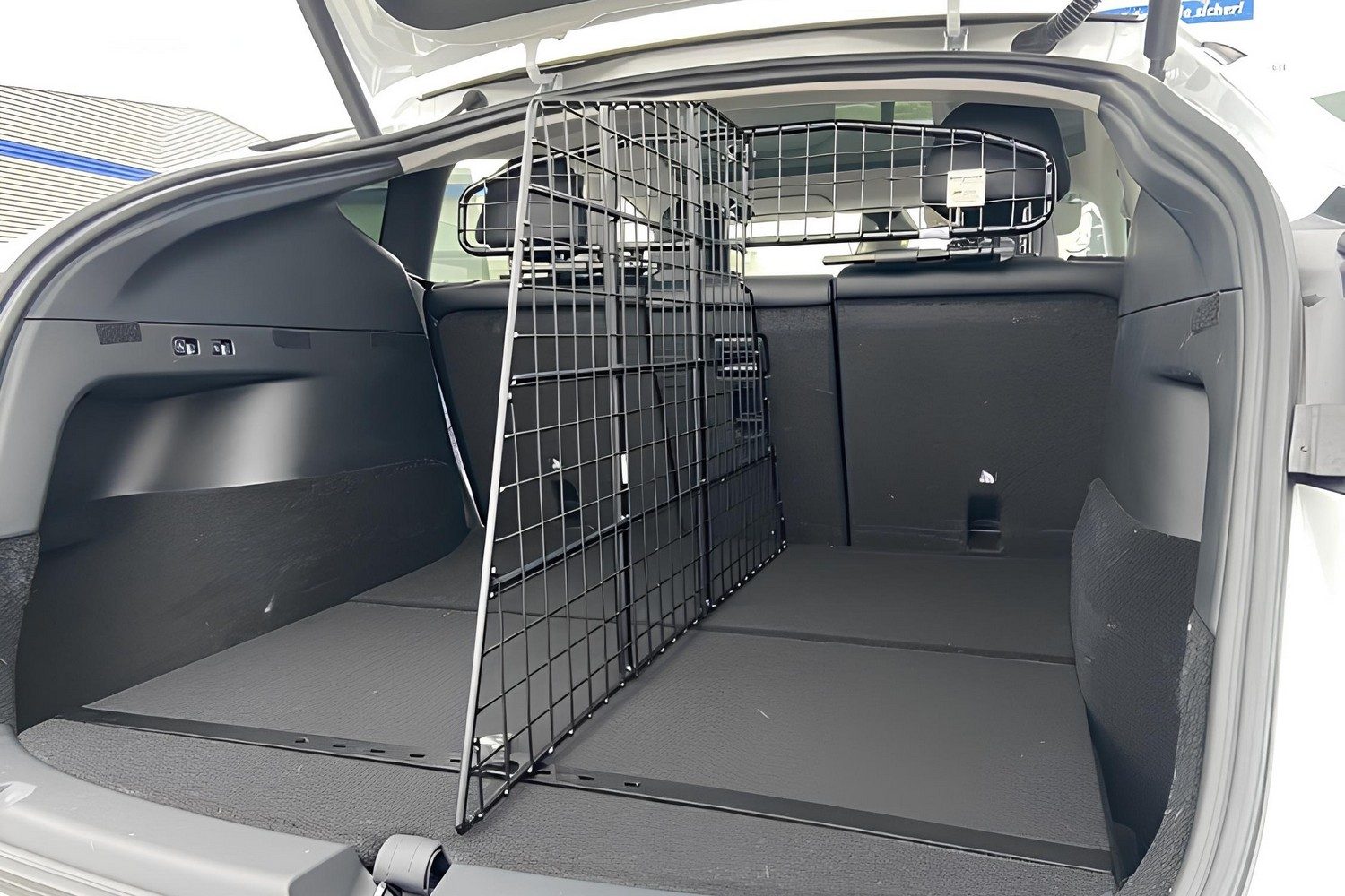 Tesla Model Y Pet Barrier Net (Cargo Divider)